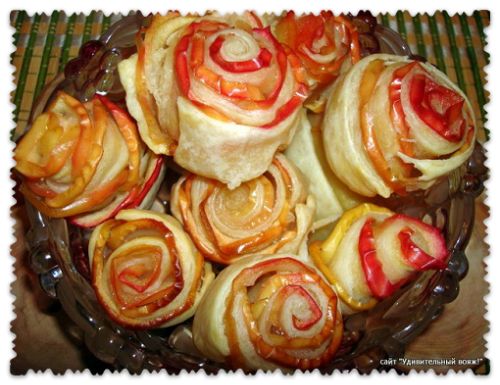 печенья из слоеного теста «Букет из роз»