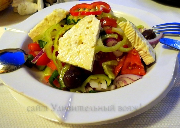 Хориатики салата – греческий салат 