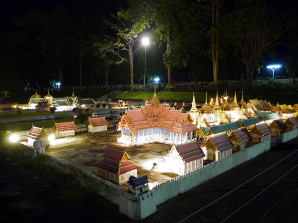  парк Mini Siam