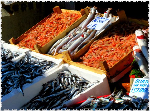 рыбный рынок в Каракёй 