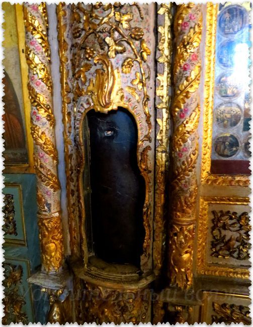 stolb bichevanija Iisusa v hrame Stambula