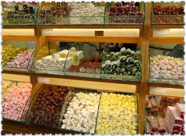 магазин восточных сладостей в Стамбуле